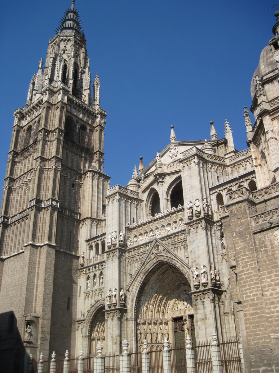 -Esterno della cattedrale